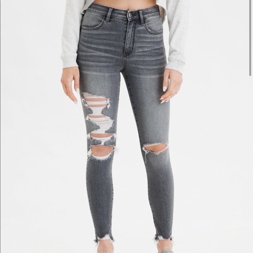 American eagle grey ripped jeans